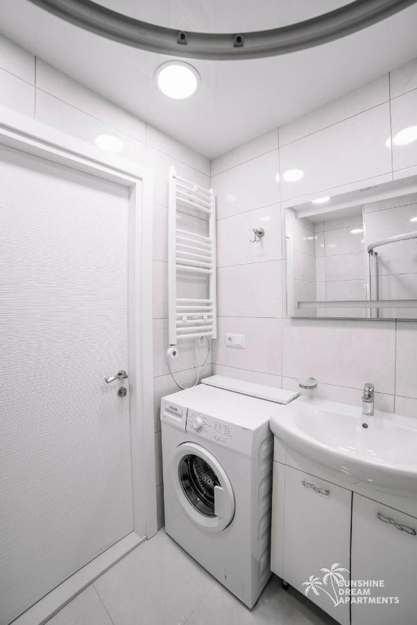 Sunshine Apartments Orbi Beach Tower Μπατούμι Εξωτερικό φωτογραφία