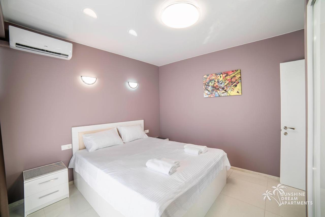 Sunshine Apartments Orbi Beach Tower Μπατούμι Εξωτερικό φωτογραφία